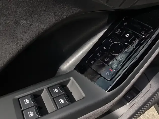 Audi Q6