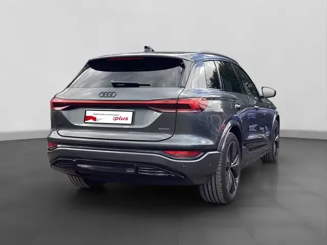 Audi Q6
