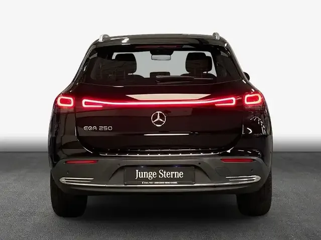 Mercedes-Benz EQA 250