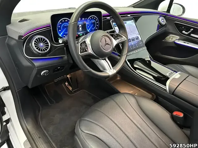 Mercedes-Benz EQE 300