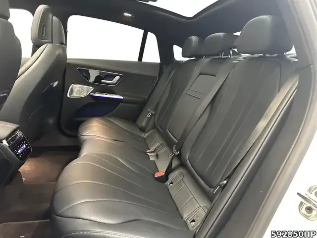 Mercedes-Benz EQE 300