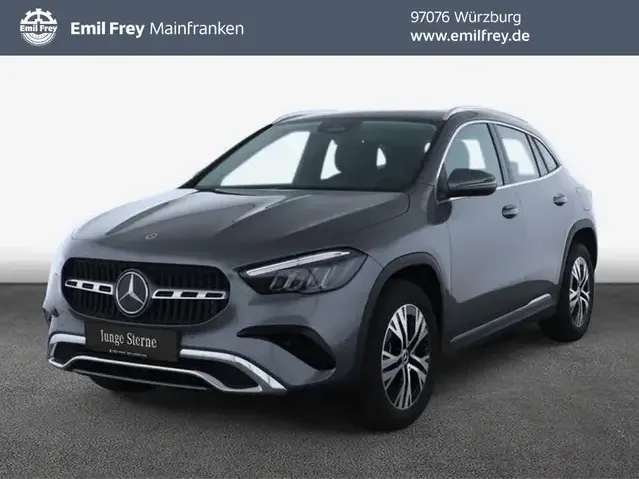 Mercedes-Benz GLA 180