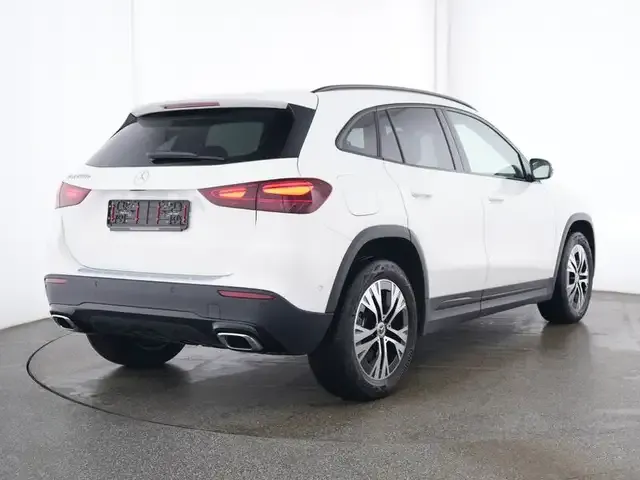 Mercedes-Benz GLA 250