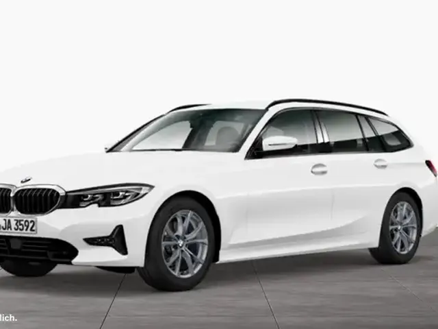 BMW 330
