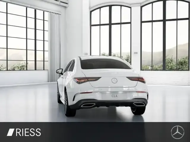 Mercedes-Benz CLA 200