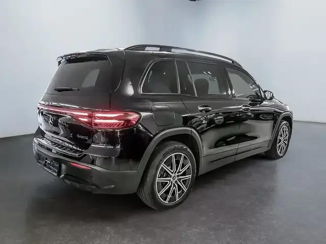 Mercedes-Benz EQB 300