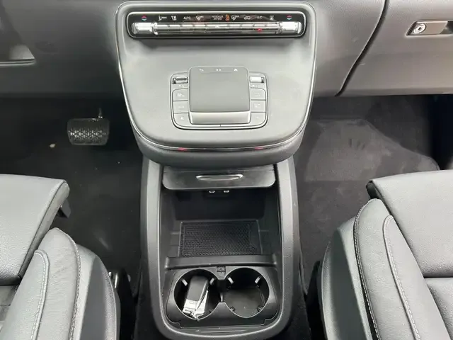 Mercedes-Benz EQV 300