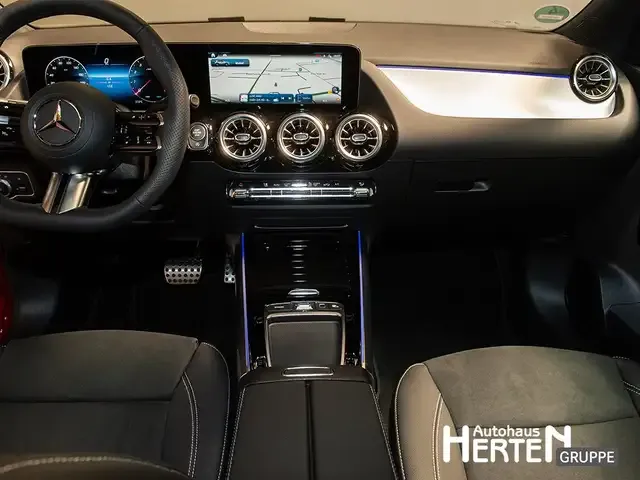 Mercedes-Benz GLA 180