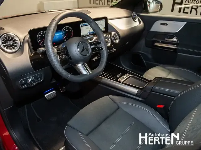 Mercedes-Benz GLA 180