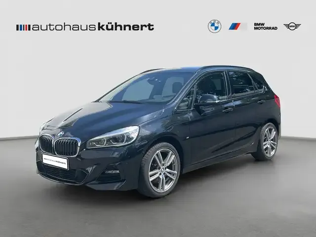 BMW 220
