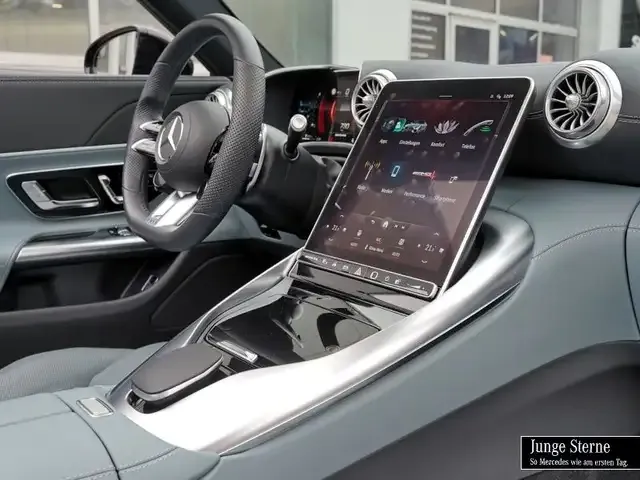 Mercedes-Benz SL 63 AMG