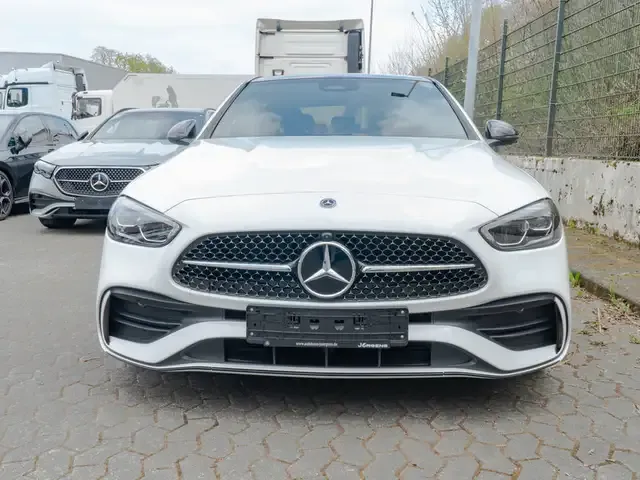 Mercedes-Benz C 180