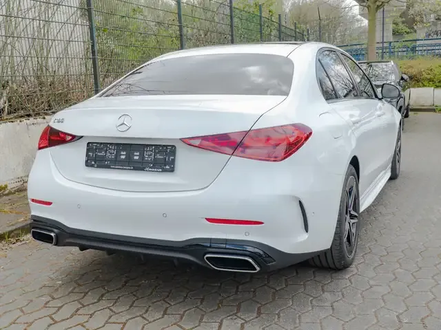Mercedes-Benz C 180