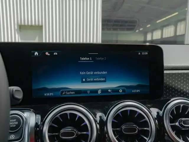 Mercedes-Benz GLB 200