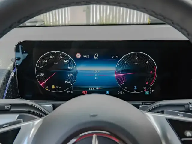 Mercedes-Benz GLB 200