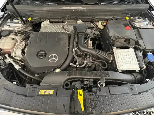 Mercedes-Benz GLB 200