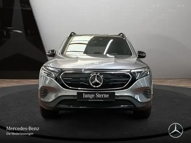 Mercedes-Benz EQB 250