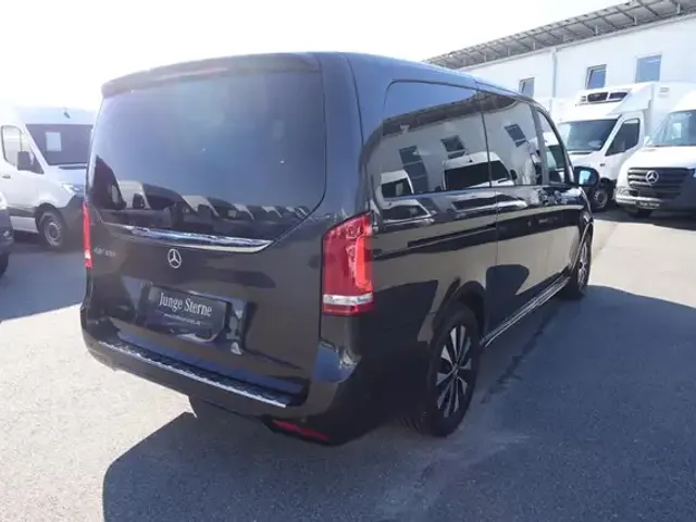 Mercedes-Benz EQV 300