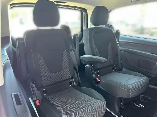 Mercedes-Benz EQV 300