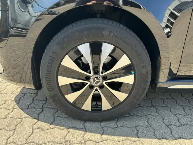 Mercedes-Benz EQV 300