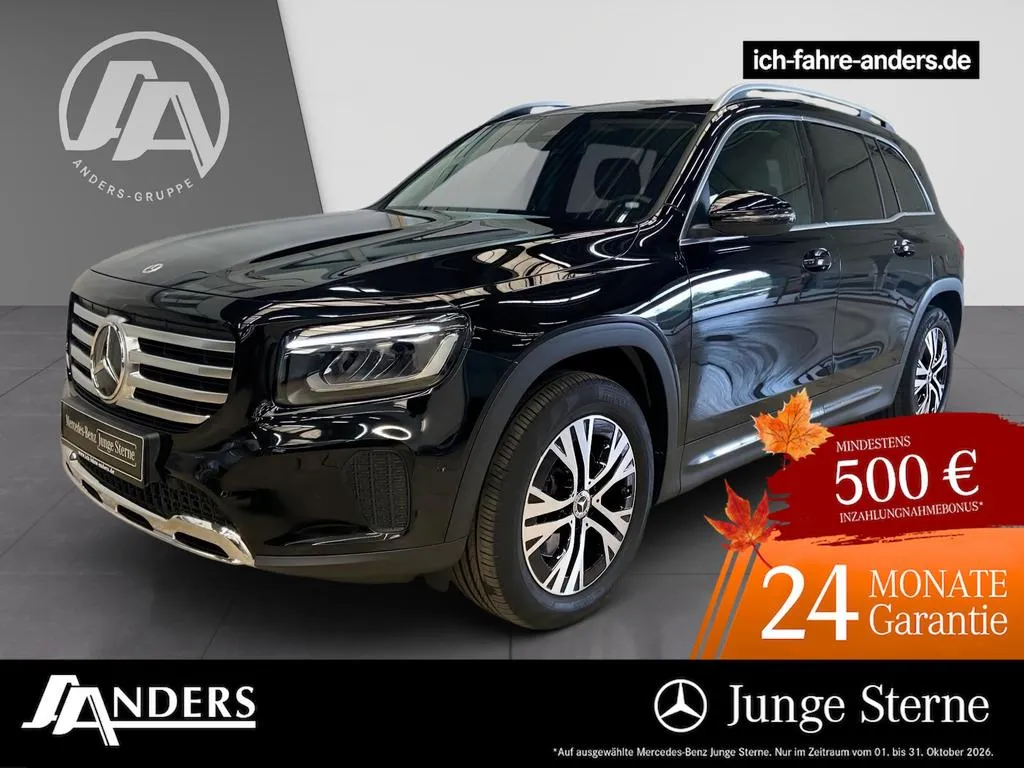 Mercedes-Benz GLB 220