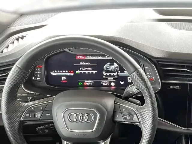 Audi SQ8