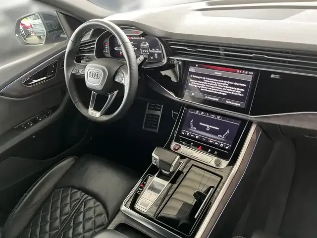 Audi SQ8