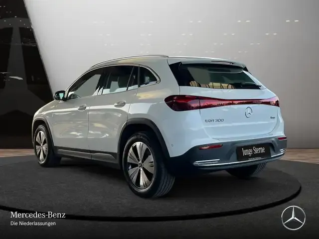 Mercedes-Benz EQA 300