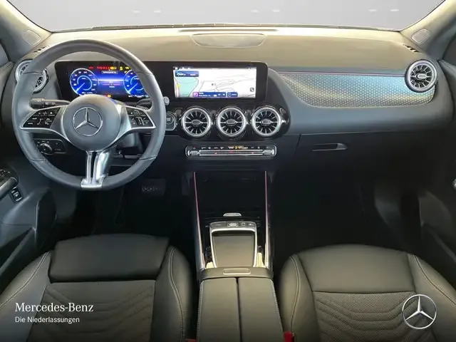 Mercedes-Benz EQA 300