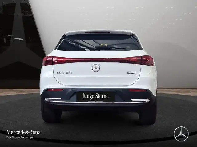 Mercedes-Benz EQA 300