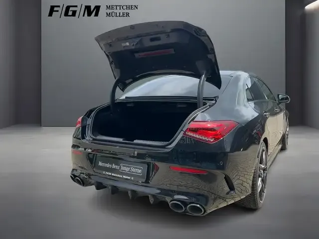 Mercedes-Benz CLA 45 AMG