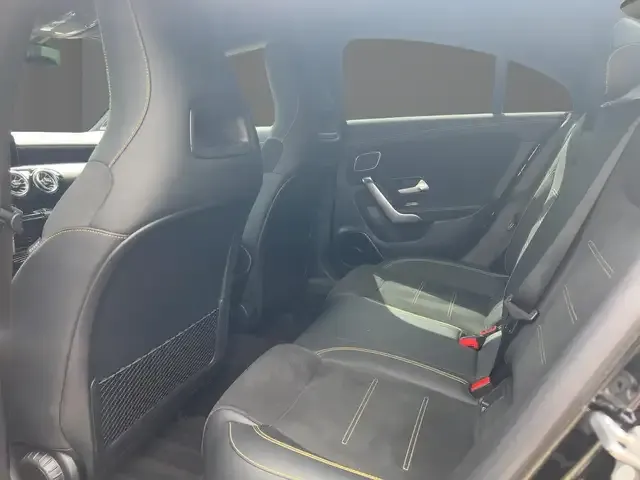 Mercedes-Benz CLA 45 AMG
