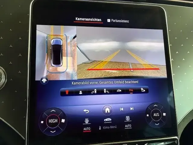 Mercedes-Benz EQE 300