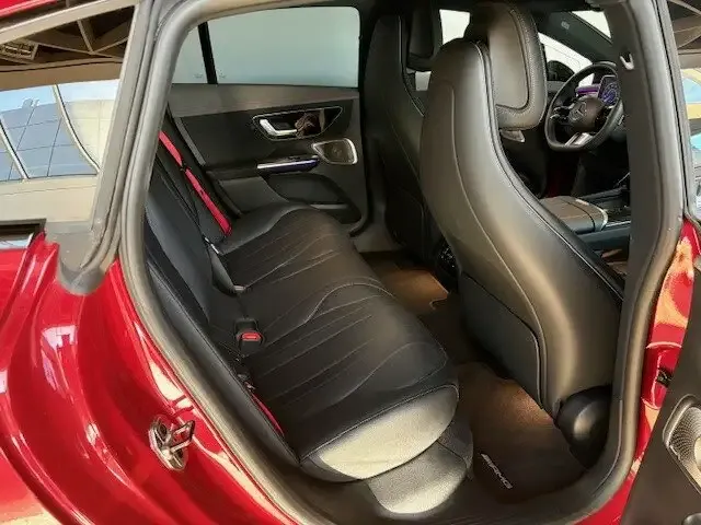 Mercedes-Benz EQE 300