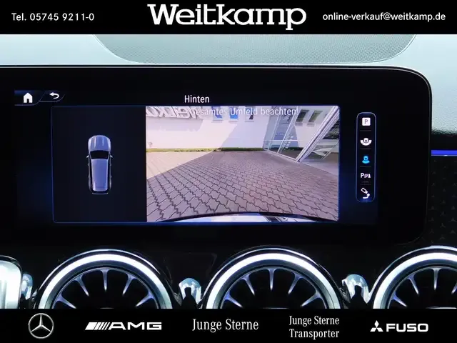 Mercedes-Benz GLB 180
