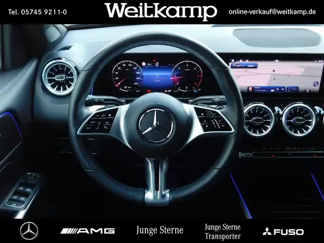 Mercedes-Benz GLB 180
