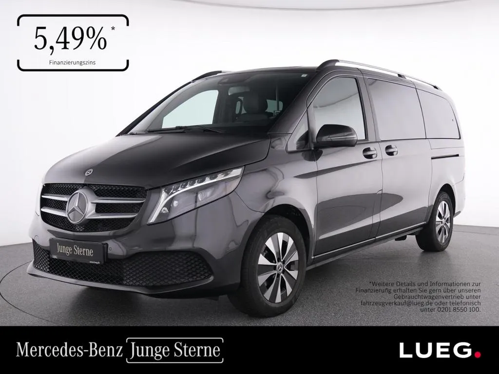 Mercedes-Benz V 250