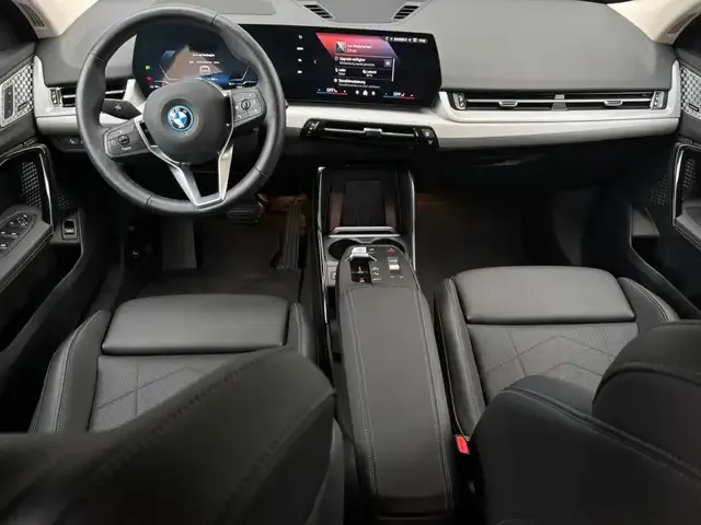 BMW iX2