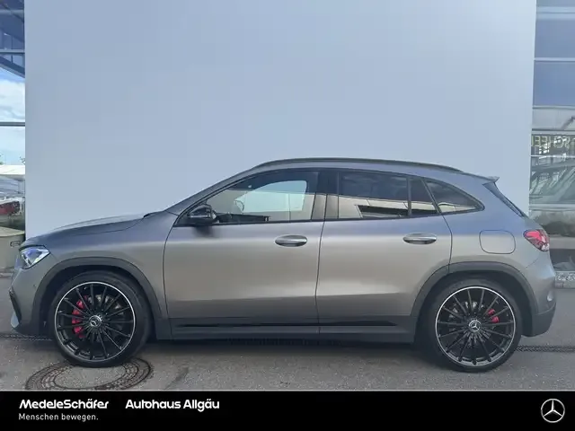 Mercedes-Benz GLA 35 AMG