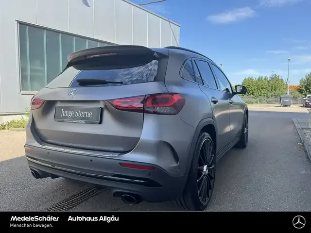 Mercedes-Benz GLA 35 AMG