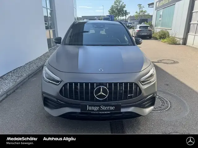 Mercedes-Benz GLA 35 AMG