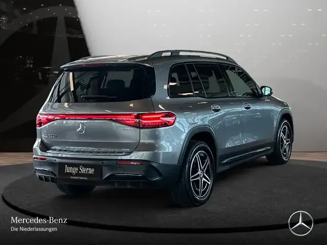 Mercedes-Benz EQB 250