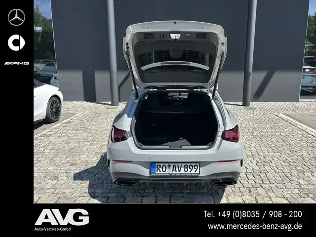 Mercedes-Benz CLA 200