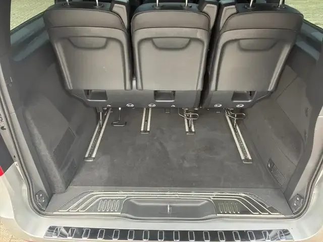 Mercedes-Benz EQV 300