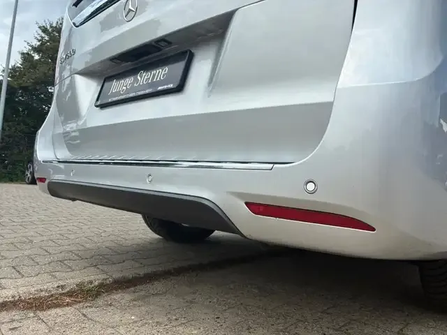 Mercedes-Benz EQV 300
