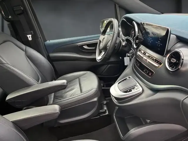 Mercedes-Benz EQV 300