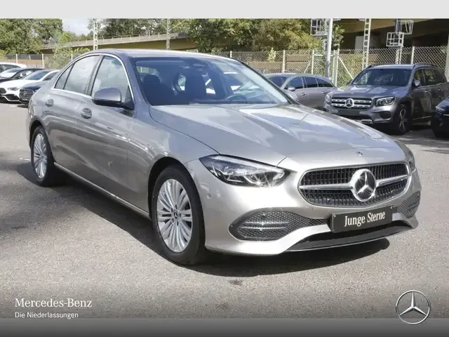 Mercedes-Benz C 180