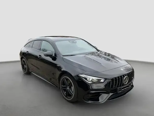 Mercedes-Benz CLA 45 AMG