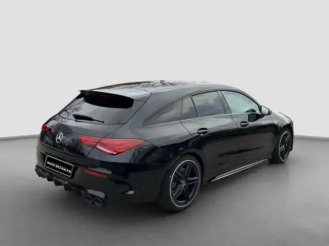 Mercedes-Benz CLA 45 AMG