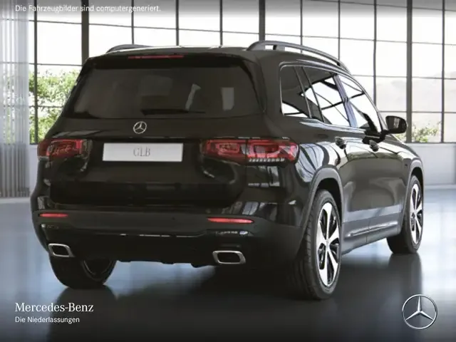 Mercedes-Benz GLB 220